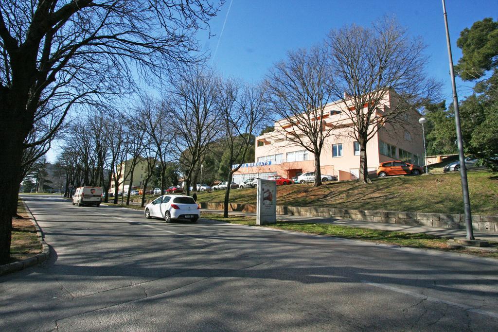 Apartments Vasic Pula Luaran gambar