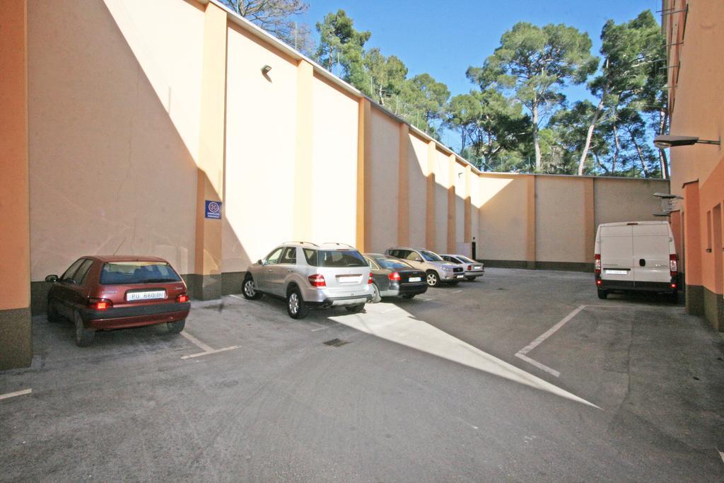 Apartments Vasic Pula Luaran gambar