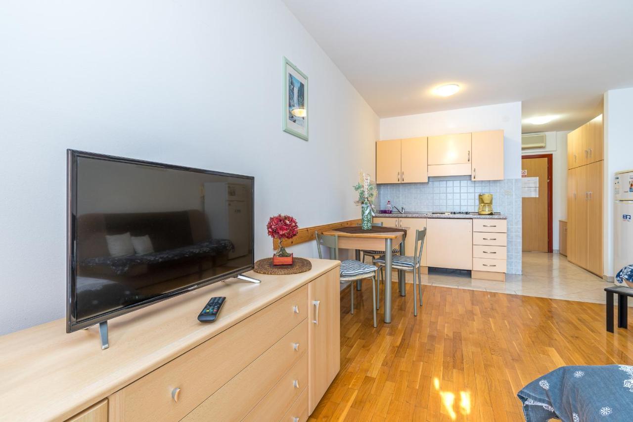 Apartments Vasic Pula Luaran gambar