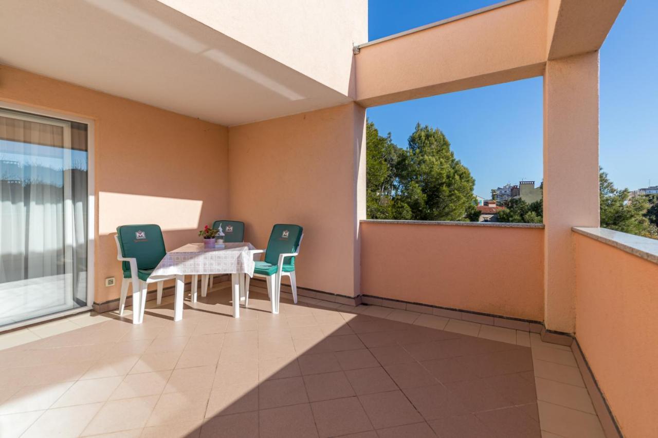 Apartments Vasic Pula Luaran gambar
